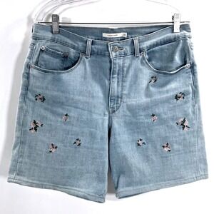Levi Strauss Classic Short Women Denim Shorts Size 30 Embroidered Pink Flowers